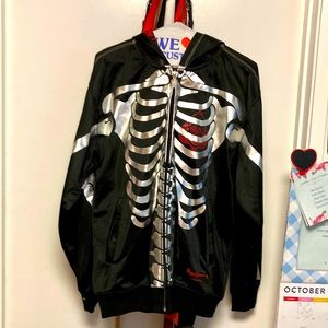 Made by Pepe denim. Women’s XL s black silver .skulls .